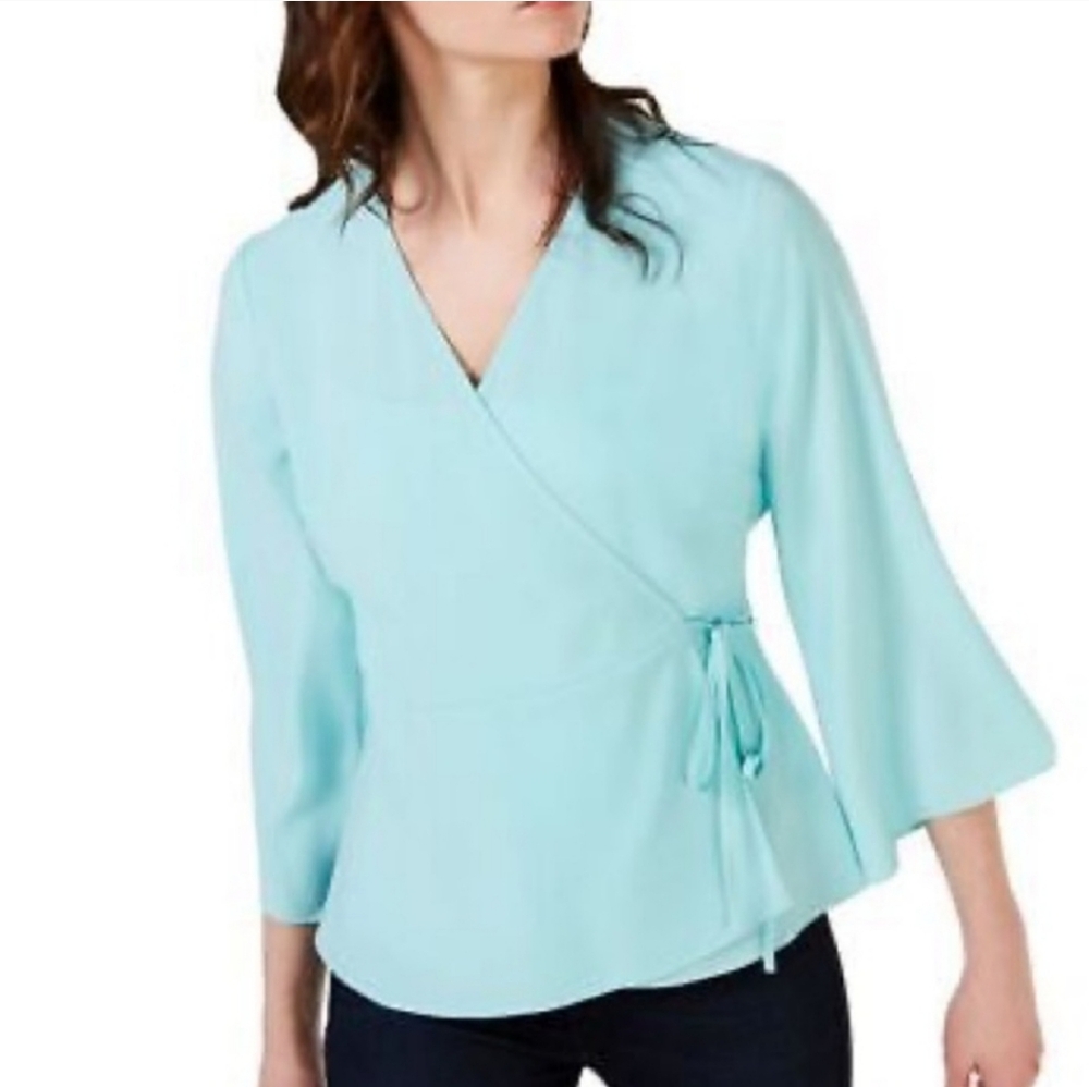 VINCE CAMUTO Aqua Peplum Hem Wrap